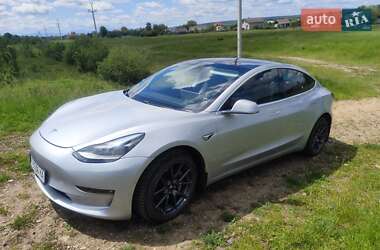 Tesla Model 3 2018 Tesla Model 3 2018