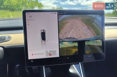 Седан Tesla Model 3 2018 в 