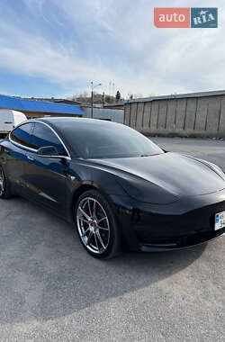Tesla Model 3 2019 Tesla Model 3 2019