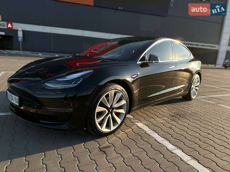 Седан Tesla Model 3 2019 в Киеве фото 2 Седан Tesla Model 3 2019 в Киеве