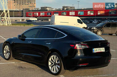 Седан Tesla Model 3 2019 в 