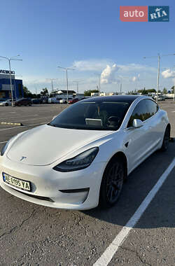 Tesla Model 3 2019 Tesla Model 3 2019