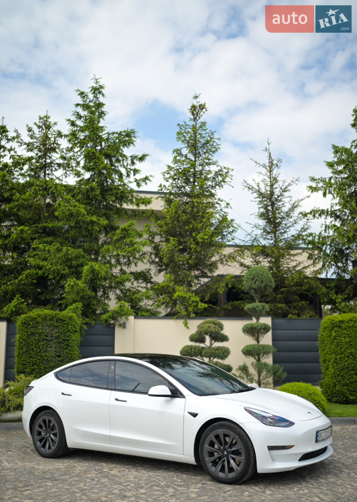 2022 Tesla Model 3 - мініатюра 3
