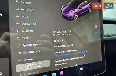 Седан Tesla Model 3 2018 в 