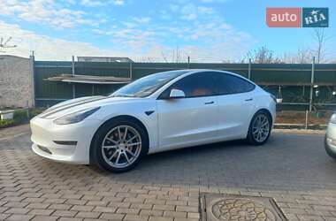 Седан Tesla Model 3 2021 в Одессе