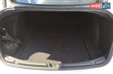 Седан Tesla Model 3 2023 в 