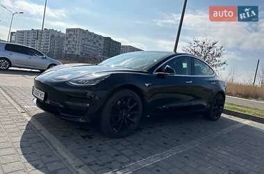 Седан Tesla Model 3 2019 в 