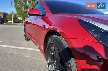 Седан Tesla Model 3 2018 в 