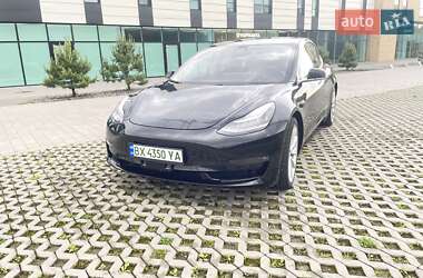 Седан Tesla Model 3 2018 в Хмельницком