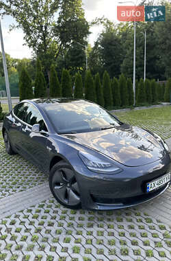 Седан Tesla Model 3 2019 в Харькове