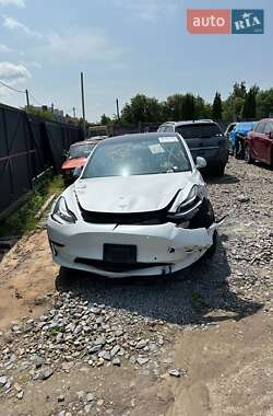 Седан Tesla Model 3 2018 в 