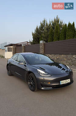 Tesla Model 3 2018 Tesla Model 3 2018
