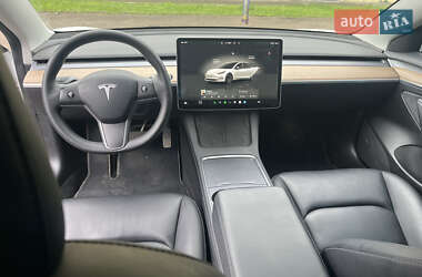 Седан Tesla Model 3 2022 в Самборе