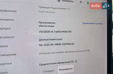 Седан Tesla Model 3 2020 в 