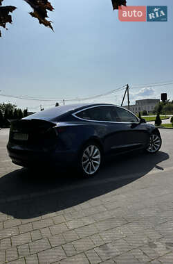 Седан Tesla Model 3 2018 в 