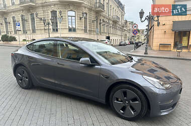 Седан Tesla Model 3 2023 в Одесі