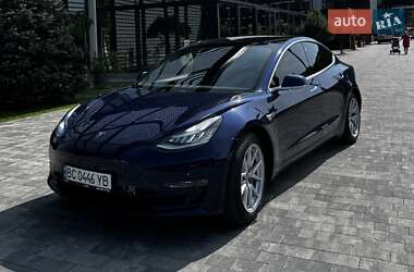 Tesla Model 3 2018 Tesla Model 3 2018