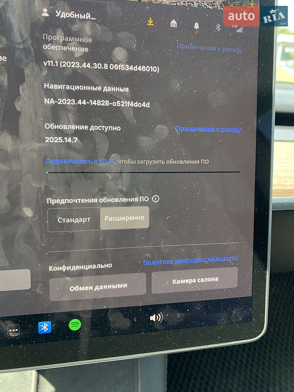 Седан Tesla Model 3 2022 в Киеве