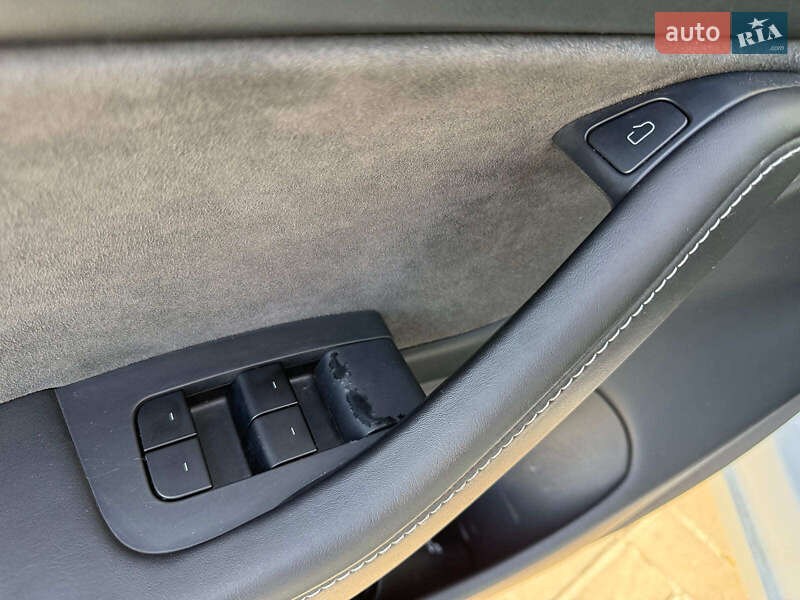 Седан Tesla Model 3 2021 в Одессе