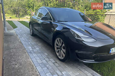 Седан Tesla Model 3 2018 в 