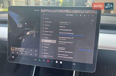 Седан Tesla Model 3 2018 в 