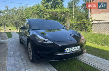 Седан Tesla Model 3 2018 в 
