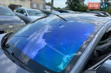 Седан Tesla Model 3 2020 в 