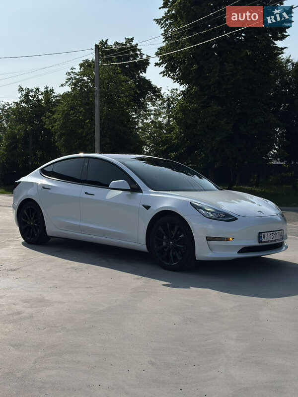 Седан Tesla Model 3 2018 в Белой Церкви