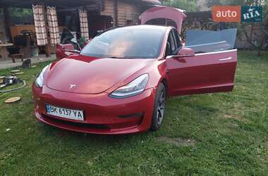 Tesla Model 3 2019 Tesla Model 3 2019
