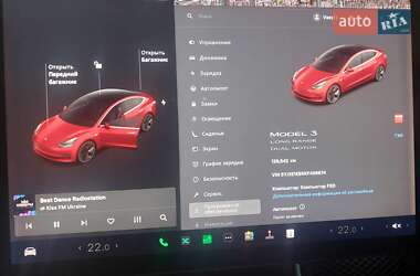 Седан Tesla Model 3 2019 в 