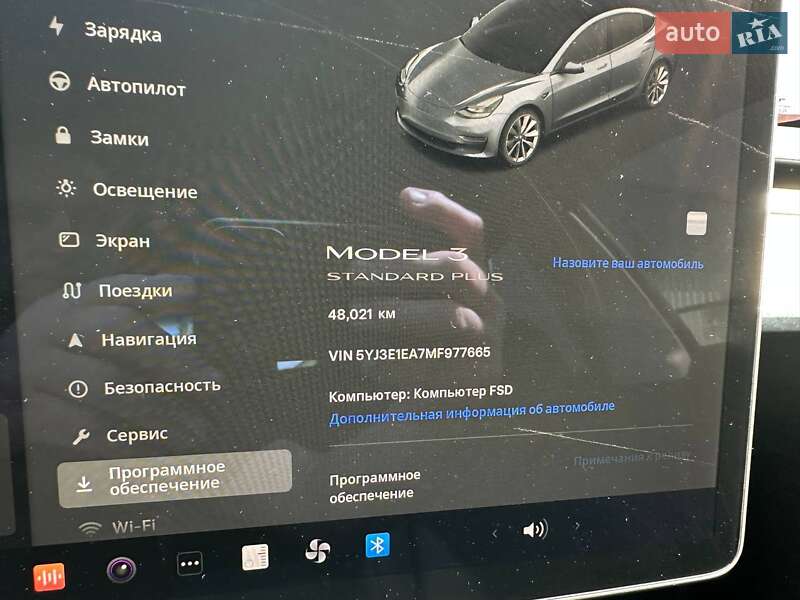 Седан Tesla Model 3 2021 в Луцьку