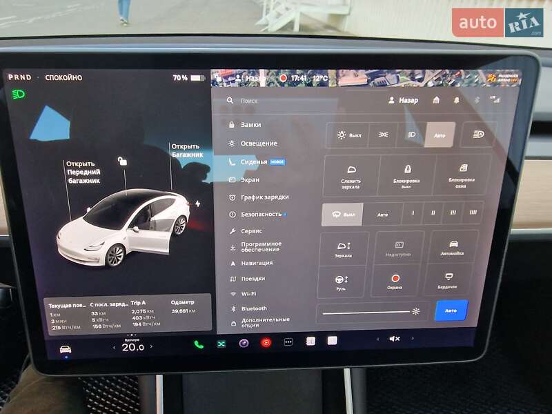 Седан Tesla Model 3 2020 в Луцке