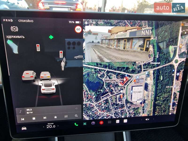 Седан Tesla Model 3 2020 в Луцке