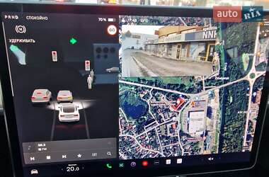 Седан Tesla Model 3 2020 в 
