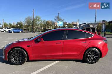 Седан Tesla Model 3 2018 в 