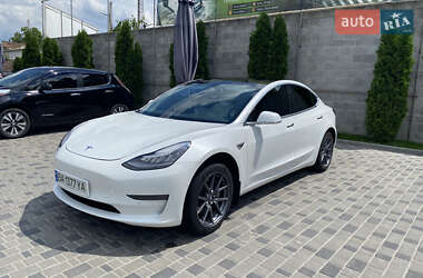 Tesla Model 3 2020 Tesla Model 3 2020
