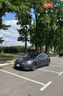Tesla Model 3 2018 Tesla Model 3 2018