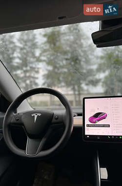 Седан Tesla Model 3 2019 в 