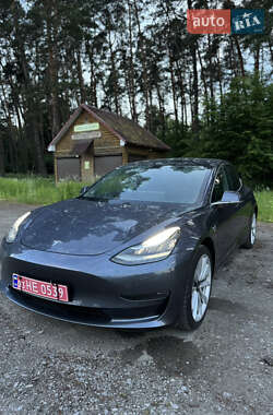 Tesla Model 3 2019 Tesla Model 3 2019