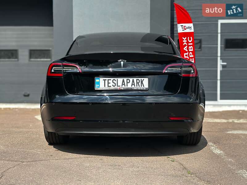 Седан Tesla Model 3 2021 в Киеве фото 9 Седан Tesla Model 3 2021 в Киеве