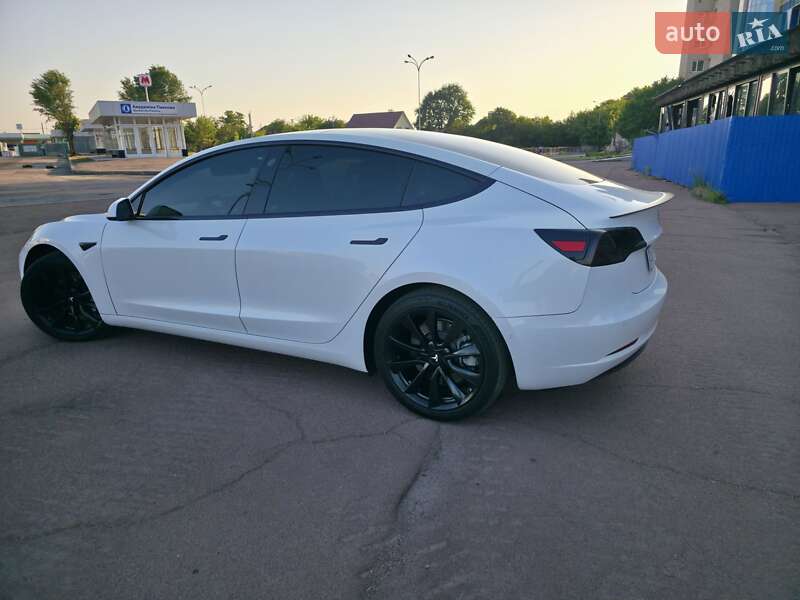 Седан Tesla Model 3 2019 в Харькове фото 9 Седан Tesla Model 3 2019 в Харькове