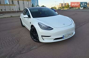 Tesla Model 3 2019 Tesla Model 3 2019
