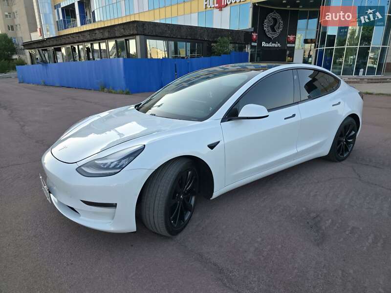 Седан Tesla Model 3 2019 в Харькове фото 12 Седан Tesla Model 3 2019 в Харькове