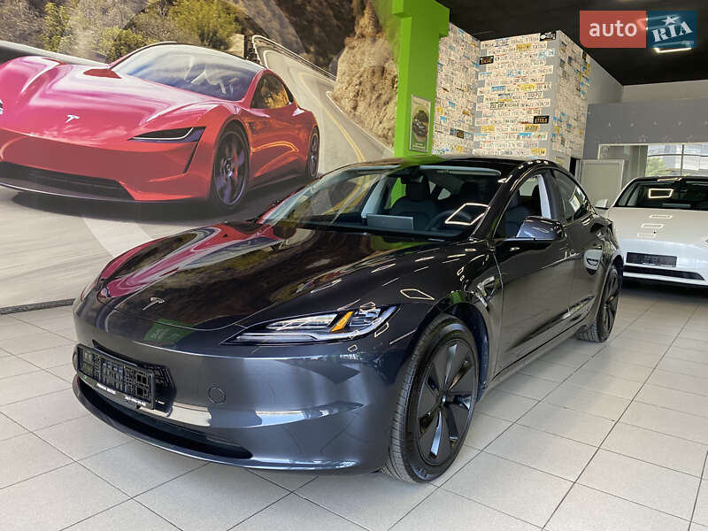Седан Tesla Model 3 2024 в Киеве фото 3 Седан Tesla Model 3 2024 в Киеве