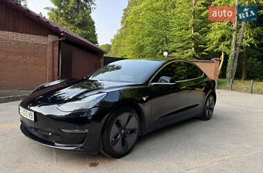 Седан Tesla Model 3 2019 в 