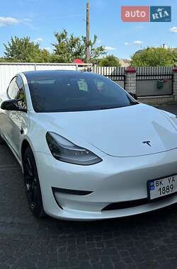 Tesla Model 3 2021 Tesla Model 3 2021
