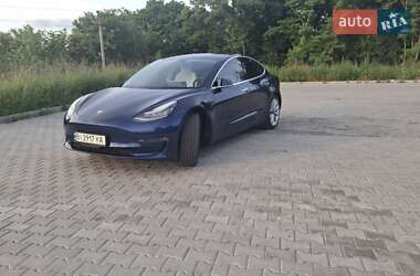 Tesla Model 3 2019
