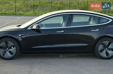 Седан Tesla Model 3 2018 в 