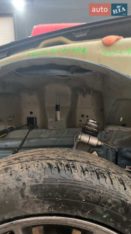 Седан Tesla Model 3 2021 в Києві