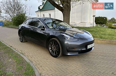 Tesla Model 3 2019